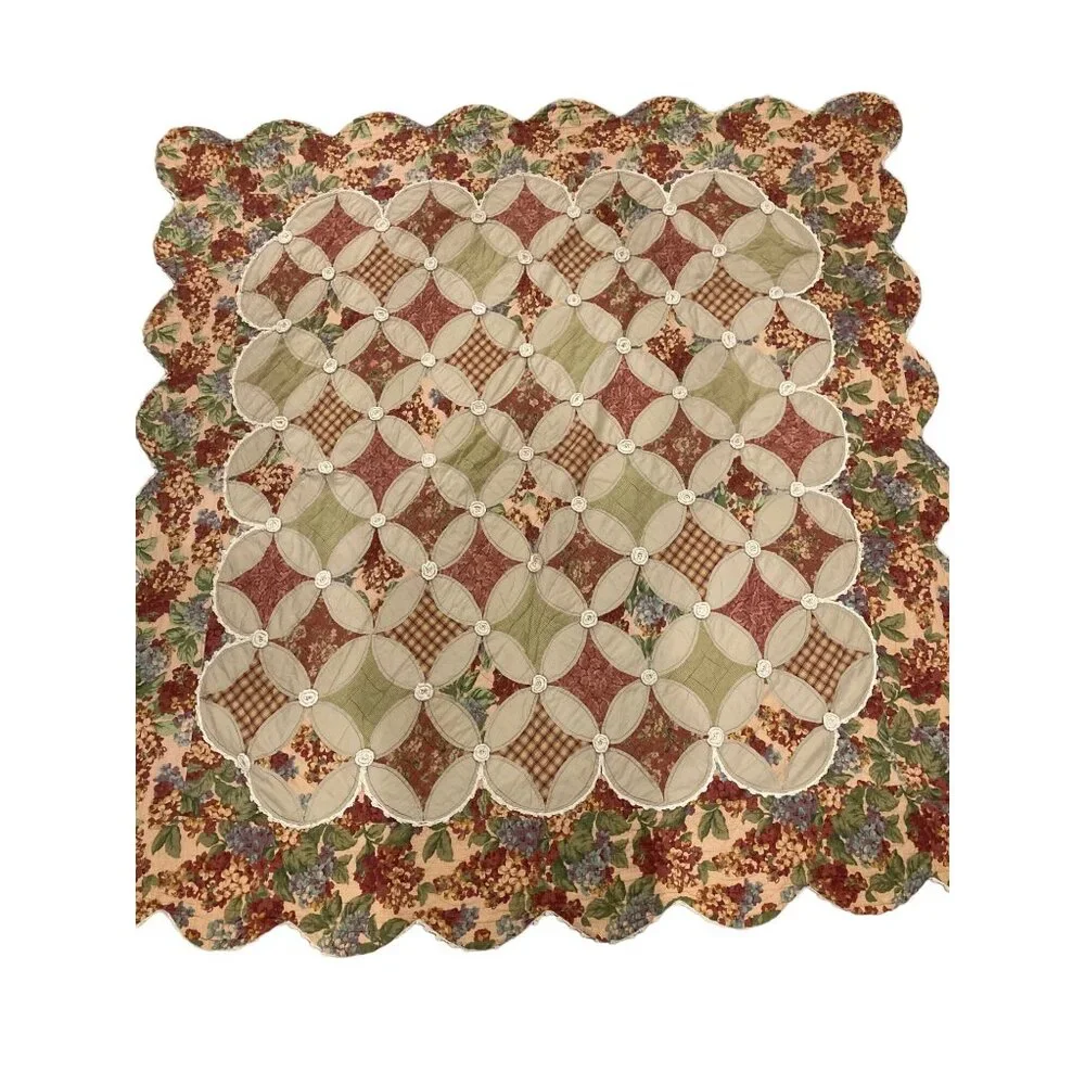 Vintage Handstiched Cathedral Window Floral Scalloped Edge Crochet Rosette Quilt